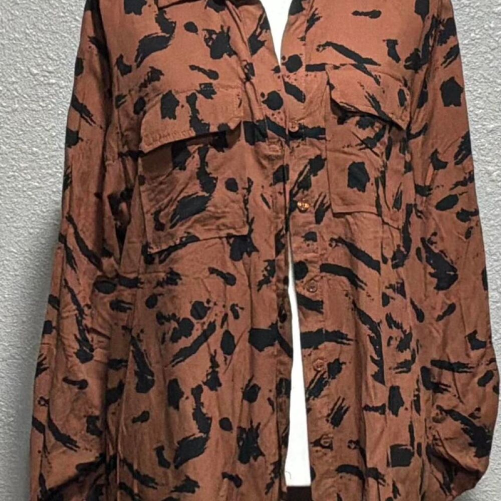 People Women's Brown and Orange Shirt